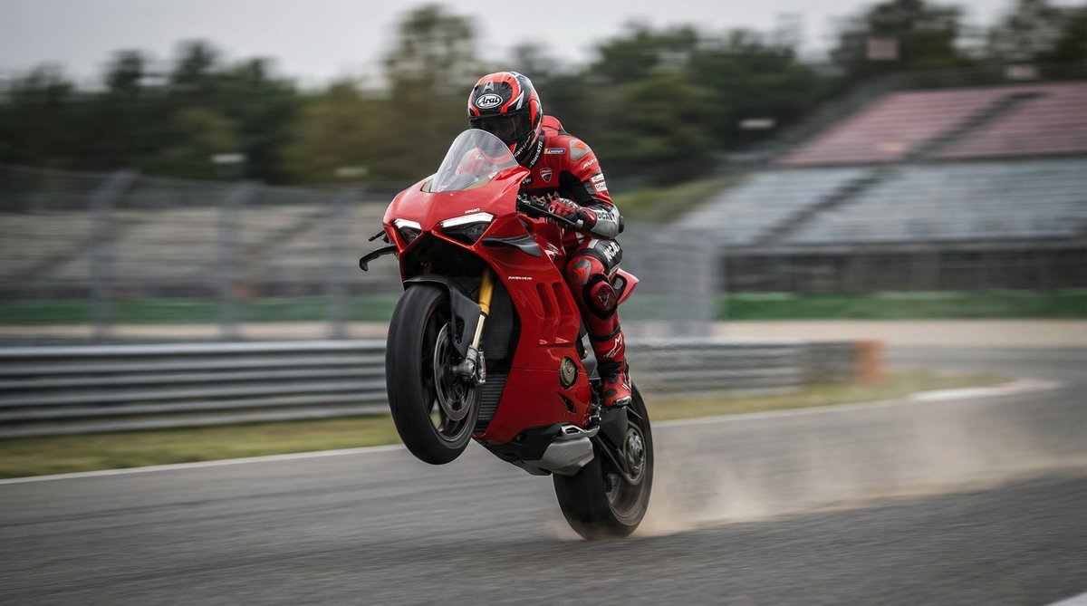 裸舞摩托车视频